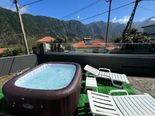 Holiday home with game room and entertainment - São Vicente - 6