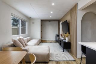 Minimalist Japandi Canyon Home - Salt Lake City - 9