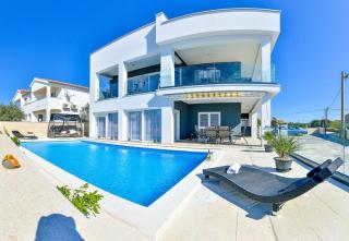 Apartments Sunny by the Sea - Zaton - 0