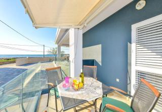 Apartments Sunny by the Sea - Zaton - 8