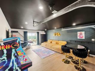 Charming 3-Bedroom - Hot Tub & Game Room - Vermilion - 7