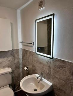 St Joseph's Guest House - Southampton - 9
