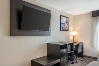 Best Western Plus Bluffton/Hilton Head Hotel - 1