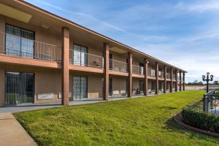 Red Roof Inn & Suites Sulphur Springs - Sulphur Springs - 0