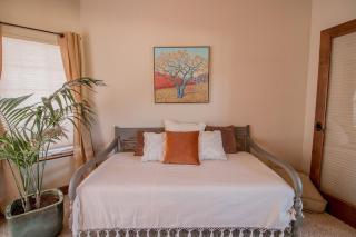 The Hive House at Castoro Cellars - Templeton - 3