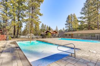 Hike, Ski and Golf Bend Condo at Seventh Mtn Resort - 8