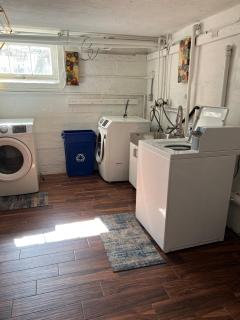 CRAFTSMAN UPSTAIRS with impressive attic! - Willmar - 2