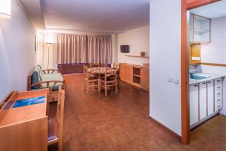 Hotel & Aparthotel Cosmos - 3