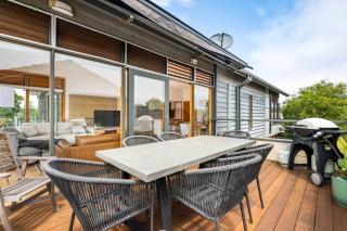 Ocean Breeze - Retreat in Torquay Sleeps 11 - 6