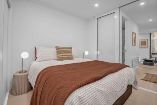 Perfectly Paired - Your Dual Apartment Escape - Wellington - 9