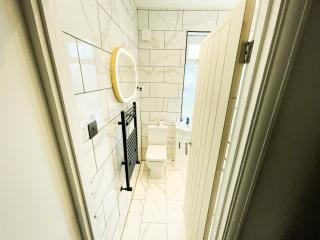 luxury retreat 5 bedrooms with driveway & garden - Welling - 8