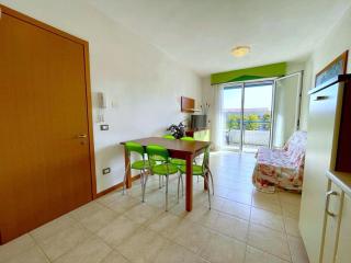 Nice apartment in Caorle with balcony - La Fagiana - 9