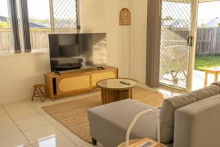 Peaceful Retreat - Spacious Family Home in Yarrabilba perfect for Family or Professionals - Logan Village - 5