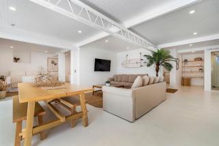 Blanc Whole House - Crescent Head - 4