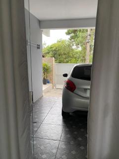 Casa com garagem próximo a praia CANASVIEIRAS - Florianópolis - 9