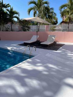 Seabreeze - 2-Bedroom Apartment Private Oasis in Frigate Bay - Kittitian Village - 1