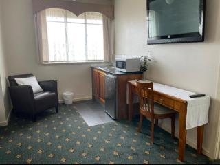 Motel - 2