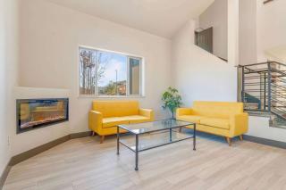 Days Inn by Wyndham Thornton - Thornton - 7