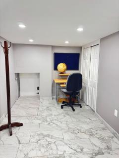 2-Bedroom Sleeps 6 Stay Near EWR & American Dream - Newark - 3