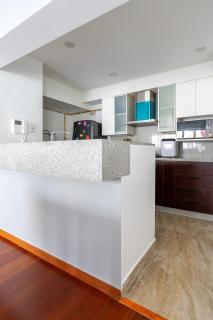 Modern Apartment Diez Canseco Miraflores 1 BR - 1,5 BD - Wifi - Lima - 2