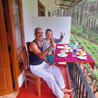 Green Wood Hotel - 1