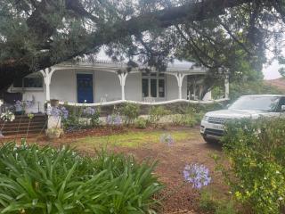Belmore Cottage - Historic home in Central South - Armidale - 0