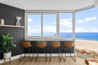 FANTASTIC FULLY RENOVATED Beach Front Condo - Incredible View - Top of the Gulf 523 - Panama City Beach - 8
