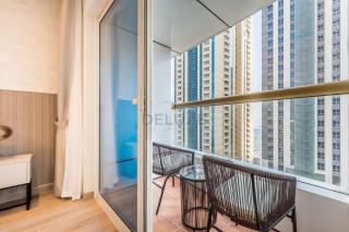 Renovated Unit with Skyscraper Views, Close to JBR Beach, Elite Residence, Dubai Marina by Deluxe Holiday Homes - 8