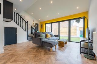 Chic Urban Haven with Double Bed House - Bristol - 6