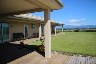 Witherhills Glamping Dome at Mountainview Villa - Blenheim - 4