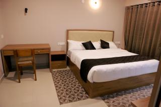 Luxairy - - 8