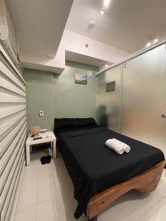 Relaxing Retreat Flat in Taguig by THR - Manila - 6