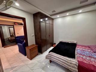 Luxury 2 bed apartment - Rawalpindi - 8