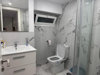 Heart of Los Cristianos Modern Apartment Close to the Sea in Tenerife - Los Cristianos - 4