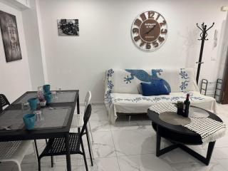 Heart of Los Cristianos Modern Apartment Close to the Sea in Tenerife - Los Cristianos - 6