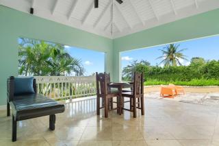 Hospitality Expert Greens 2BR Pool Beach - Montego Bay - 2