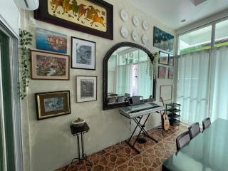 1-BR spacious lofted apartment near BGC Taguig City (THR105) - Manila - 0