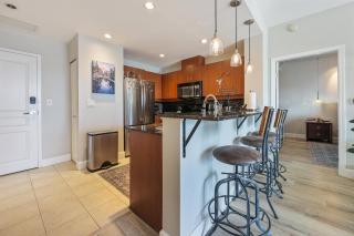Your Urban Oasis in the Heart of Little Italy - San Diego - 7