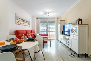 50 Meters from the Beach, 1 Bedroom with Parking - Torremolinos - 9