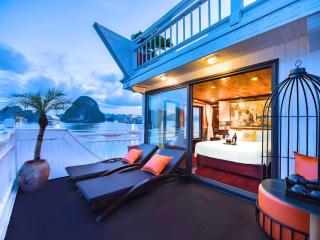 Hera Classic Boutique Cruise - Ha Long - 0