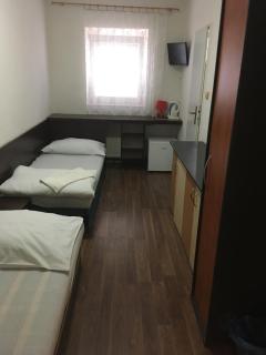 Harrys Motel - Komárno - 0