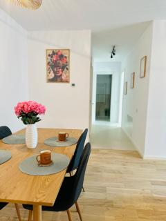 Central Grand Apartment - 1