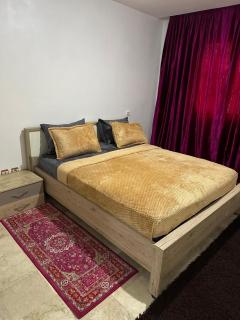 Le Central Hivernage 8-37-44 face gare CTM et a 10mn de l'aéroport - Marrakech - 0