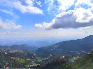 Luxury Inn by Stotrak Hotels - Mussoorie - 7