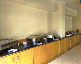 Luxury Inn by Stotrak Hotels - Mussoorie - 6