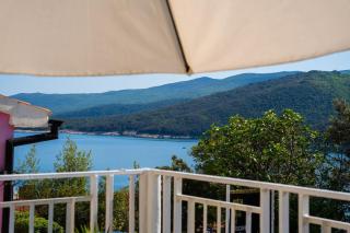 App for 2 pers with sea view near centar,18 - Rabac - 2