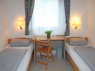 Ferienhaus Nr 46, Kategorie Komfort L, Feriendorf Hochbergle, Allgäu - Karlsebene - 5