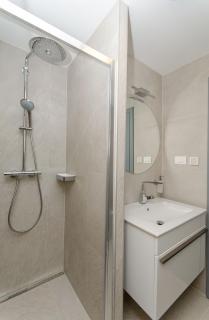Azure Heaven Apartment w heated pool - 5