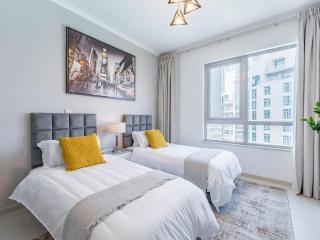 the New York condo - 8