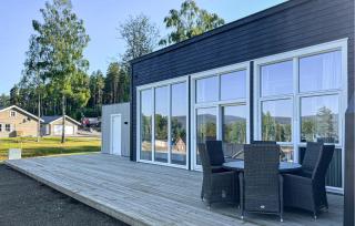 Gorgeous Home In Hurdal With Lake View - Hurdal - 9